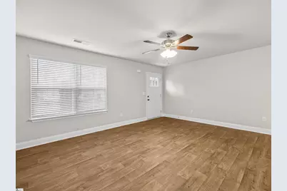 115/117 Oak Street, Greer, SC 29651 - Photo 8