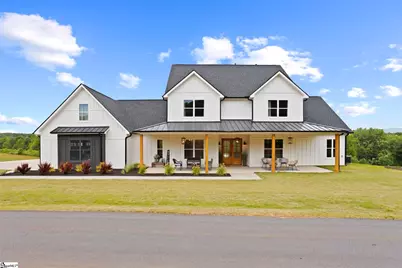 6850 Mountain View Road, Taylors, SC 28687 - Photo 1