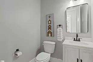 6850 Mountain View Rd, Taylors, SC 28687 - Photo 24