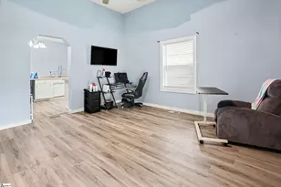 685 Southern St, Spartanburg, SC 29303 - Photo 4