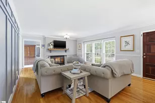17 Inglewood Dr, Greenville, SC 29609 - Photo 4
