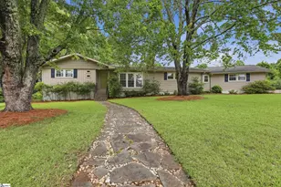 17 Inglewood Dr, Greenville, SC 29609 - Photo 1
