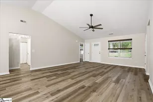 2222 Wright Dr, Greer, SC 29651 - Photo 6