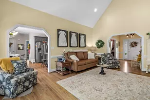 379 Shallowford Dr, Boiling Springs, SC 29316 - Photo 10