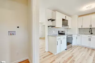 279 Pioneer Pl, Spartanburg, SC 29301 - Photo 8