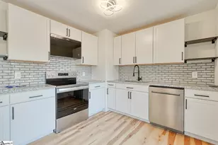 279 Pioneer Pl, Spartanburg, SC 29301 - Photo 4