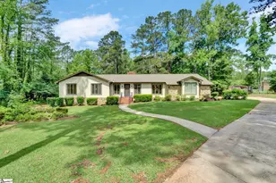 108 Devon Ct, Greenwood, SC 29649 - Photo 4