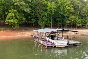 415 Kenwood Dr, Westminster, SC 29693 - Photo 2