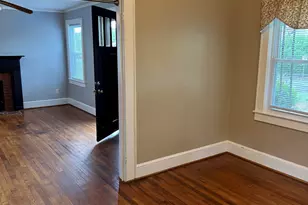 512 Darlington Ave, Greenville, SC 29609 - Photo 8