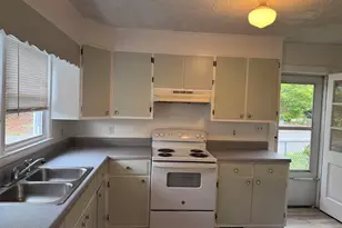 512 Darlington Ave, Greenville, SC 29609 - Photo 10