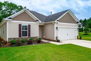 408 Oakton Dr, Greer, SC 29651 - Photo 2