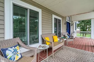 510 Glen Laurel Dr, Easley, SC 29642 - Photo 4
