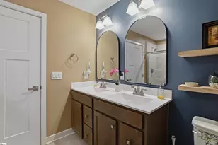 320 Kensley Dr, Greenville, SC 29617 - Photo 24