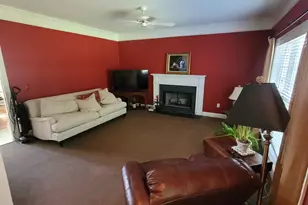 205 N Antigo Ct, Greer, SC 29650 - Photo 8
