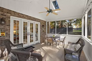 805 E Silverleaf St, Greer, SC 29650 - Photo 30