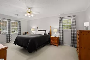 805 E Silverleaf St, Greer, SC 29650 - Photo 18
