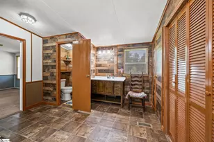 115 L C Dr, Laurens, SC 29360 - Photo 20