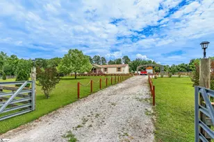 115 L C Dr, Laurens, SC 29360 - Photo 4