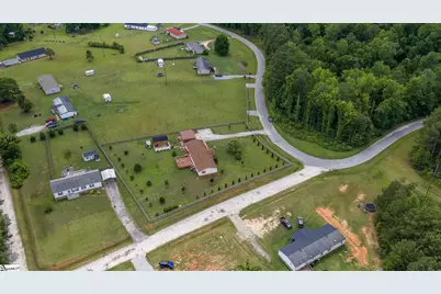115 L C Drive, Laurens, SC 29360 - Photo 34