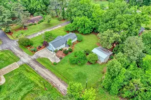 207 Fair Pl, Clinton, SC 29325 - Photo 1