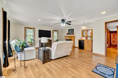 207 Fair Place, Clinton, SC 29325 - Photo 12