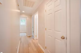 210 Knollview Dr, Greenville, SC 29611 - Photo 12