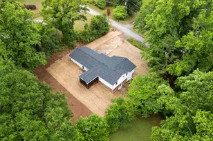 210 Knollview Dr, Greenville, SC 29611 - Photo 2