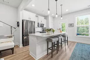 64 Mardale Ln, Greenville, SC 29609 - Photo 12