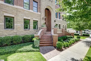 103 Cleveland St, Greenville, SC 29601 - Photo 2