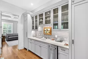 103 Cleveland St, Greenville, SC 29601 - Photo 24