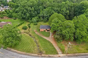 203 E 2nd Ave, Easley, SC 29640 - Photo 26