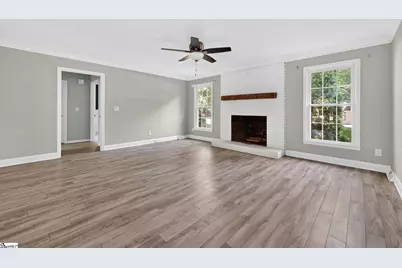 108 Crowndale Drive, Taylors, SC 29687 - Photo 8