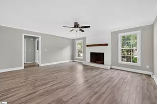 108 Crowndale Dr, Taylors, SC 29687 - Photo 8