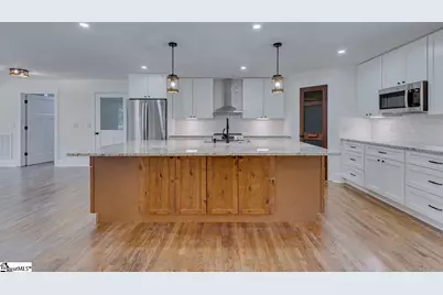 1041 Motlow School Road, Campobello, SC 29322 - Photo 8