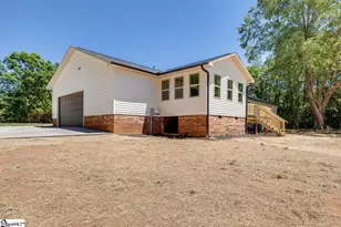 1041 Motlow School Rd, Campobello, SC 29322 - Photo 32
