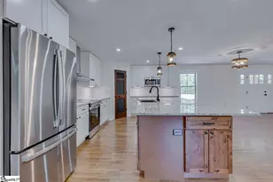 1041 Motlow School Rd, Campobello, SC 29322 - Photo 6