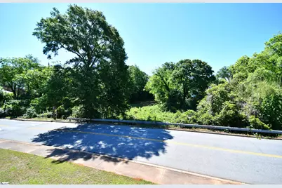 101 Blythe Drive, Greenville, SC 29605 - Photo 6