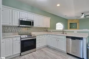 205 Whaleback Dr, Simpsonville, SC 29681 - Photo 10