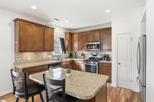 347 Riverdale Rd, Simpsonville, SC 29680 - Photo 8