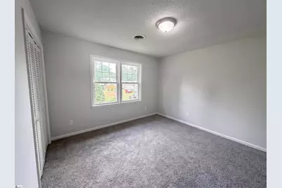 4 Willowood Drive, Spartanburg, SC 29303 - Photo 4