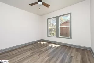 1208 W Main St, Laurens, SC 29360 - Photo 16