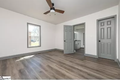1208 W Main Street, Laurens, SC 29360 - Photo 10