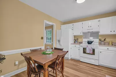 184 Buckstone Lane, Spartanburg, SC 29307 - Photo 4