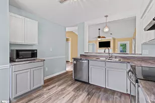 519 Wentworth St, Mauldin, SC 29662 - Photo 16