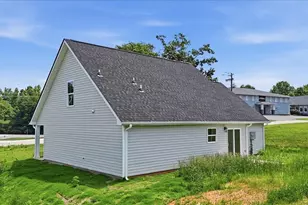 1859 Reid School Rd, Taylors, SC 29687 - Photo 24