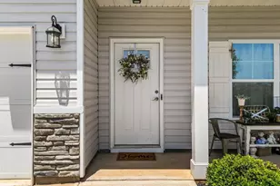 463 Torrington Dr, Duncan, SC 29334 - Photo 2