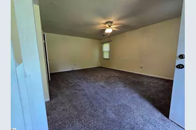200 Sharon Lane, Easley, SC 29640 - Photo 2