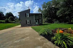 200 Sharon Ln, Easley, SC 29640 - Photo 24
