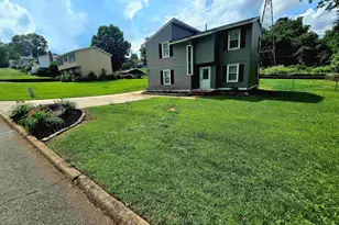 200 Sharon Ln, Easley, SC 29640 - Photo 22