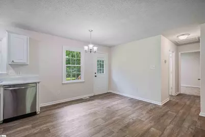 102 Pyle Court, Spartanburg, SC 29306 - Photo 12